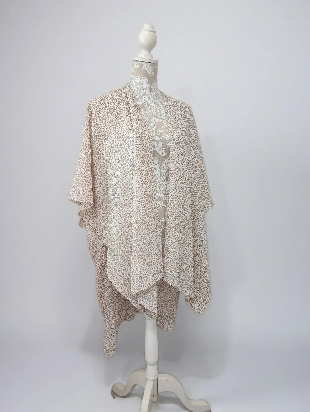 Leopard Print Kimono Cover Up Tan White Wrap Open Tunic One Size
